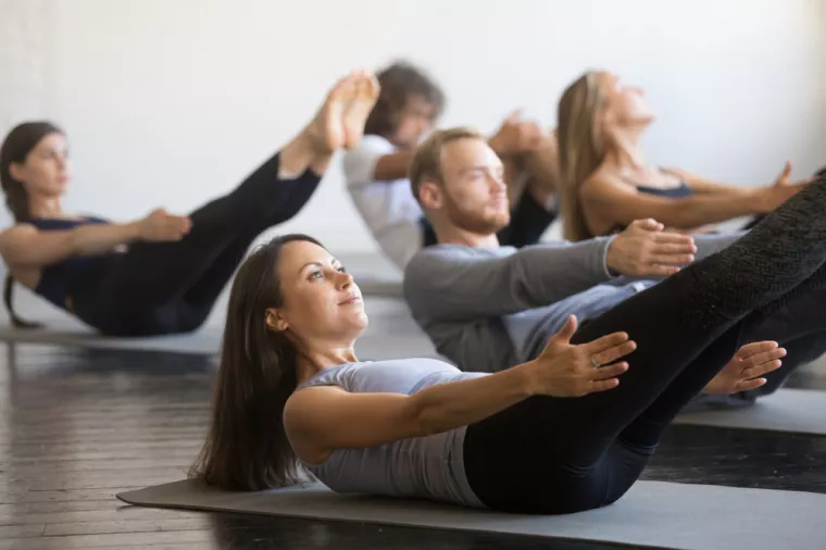 Le Pilates peut-il m'aider pour améliorer ma posture ?, Villefranche-sur-Saône, Mathilde Dumas Ostéopathe